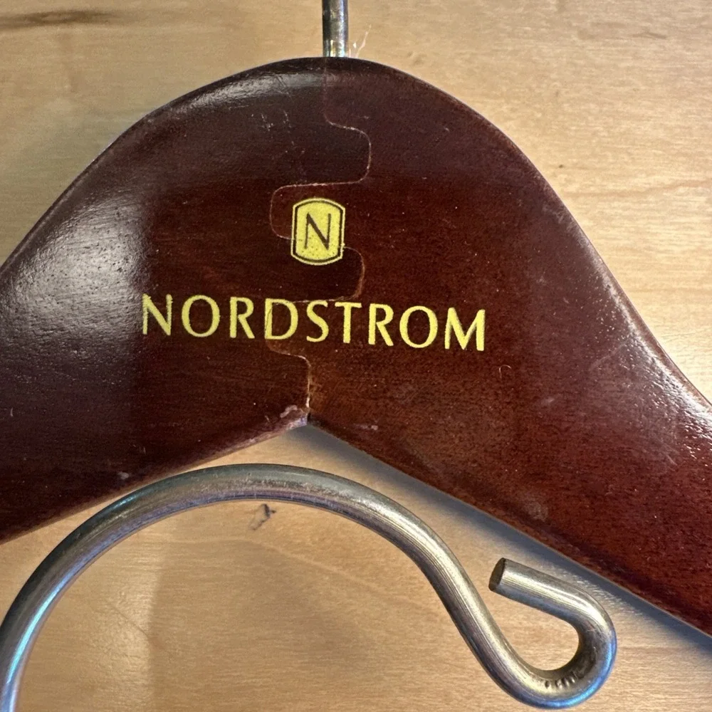 5 Vintage Wood Hangers NORDSTROM,‎ MACY, And Plain Wood Coat Dress Sweater Suit